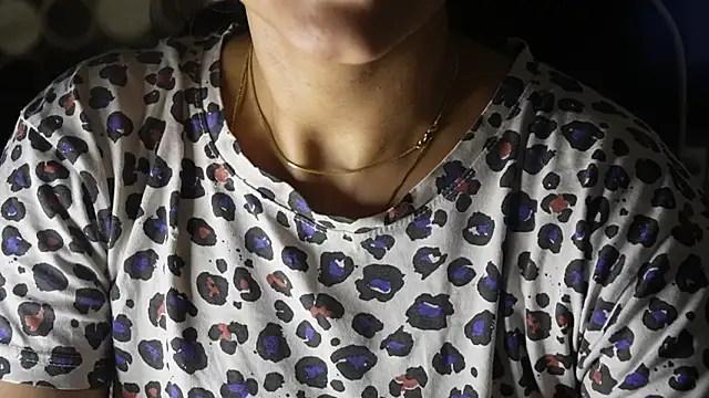 -AyeshaSinghania- online show from 04/22/26, 06:36