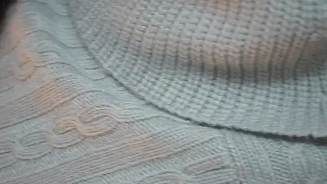 -AyeshaSinghania- online show from 12/17/25, 05:18