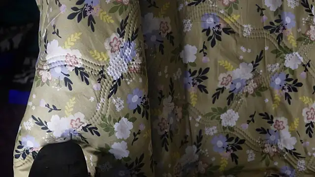 -AyeshaSinghania- online show from 02/13/26, 04:40