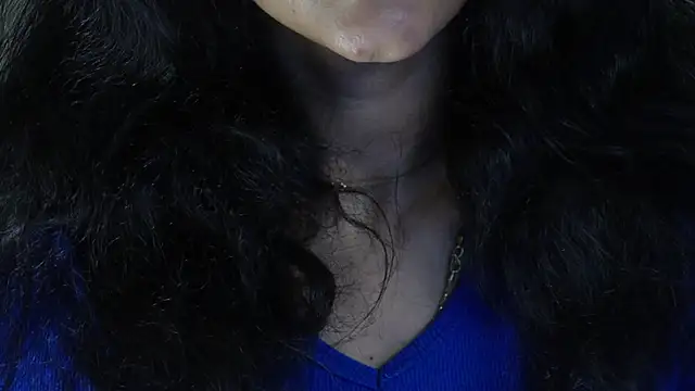 Snapshot of -AyeshaSinghania- chatting on 09/22/25, 11:05 -AyeshaSinghania- online show from 09/22/25, 11:05