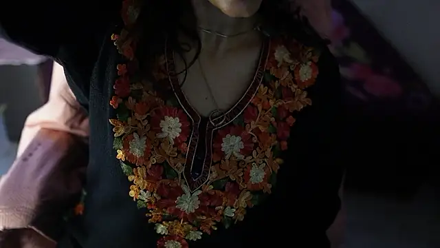 -AyeshaSinghania- online show from 02/07/26, 06:43