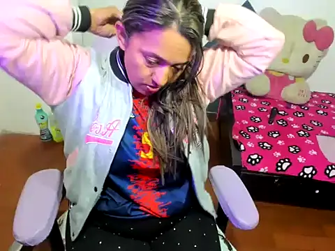 daleska ayala 1 online show from 11/06/25, 10:25