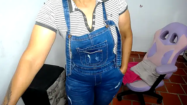 daleska ayala 1 online show from 03/30/26, 04:14