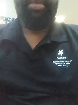 Snapshot of Yardie_bone chatting on 03/07/26, 01:16 Yardie bone online show from 03/07/26, 01:16