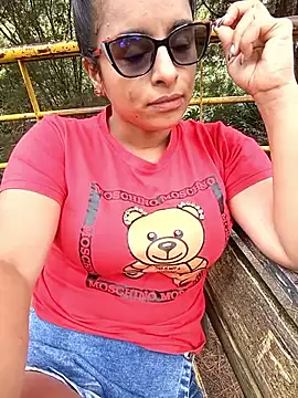 Alizon 1 online show from 03/26/26, 03:32