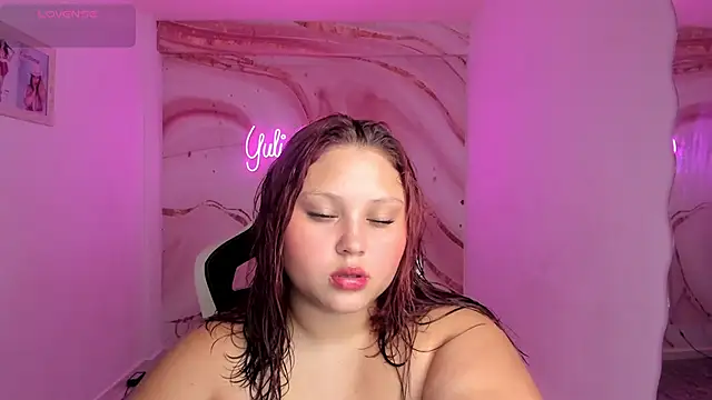 YuliCardona  online show from 11/04/25, 04:33