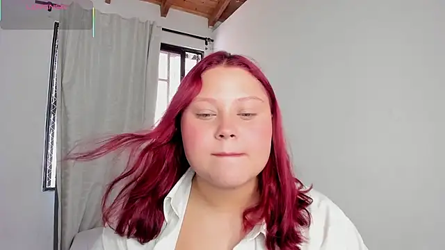 Snapshot of YuliCardona_ chatting on 09/11/25, 05:02 YuliCardona online show from 09/11/25, 05:02