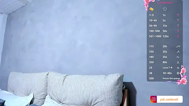 YuliCardona  online show from 05/20/26, 05:43