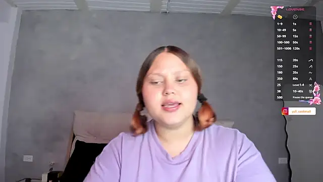 YuliCardona  online show from 06/28/26, 09:10