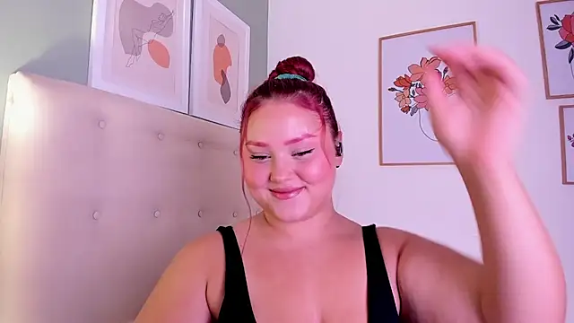 Snapshot of YuliCardona_ chatting on 03/19/25, 08:43 YuliCardona online show from 03/19/25, 08:43