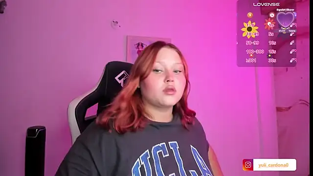 YuliCardona  online show from 01/12/26, 10:47