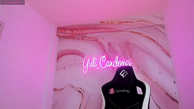 YuliCardona  online show from 11/24/25, 04:07