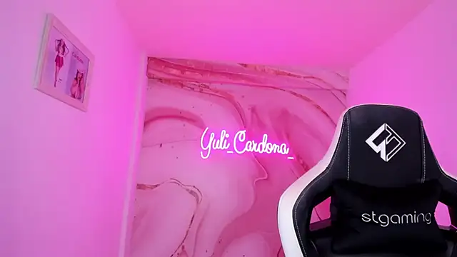 YuliCardona  online show from 04/13/26, 07:51