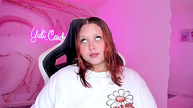 YuliCardona  online show from 04/14/26, 06:35