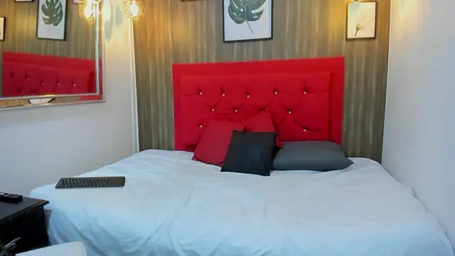 Snapshot of Thiagogomez chatting on 01/13/26, 12:42 Thiagogomez online show from 01/13/26, 12:42