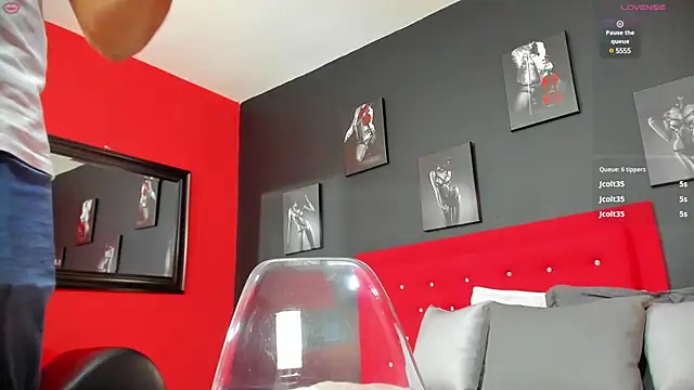 Snapshot of Thiagogomez chatting on 03/05/25, 12:44 Thiagogomez online show from 03/05/25, 12:44