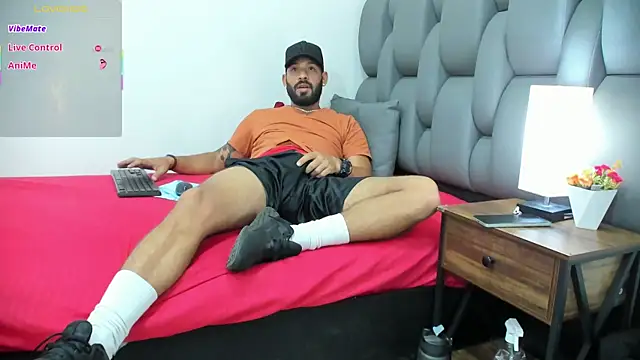 Snapshot of Thiagogomez chatting on 02/26/26, 07:25 Thiagogomez online show from 02/26/26, 07:25