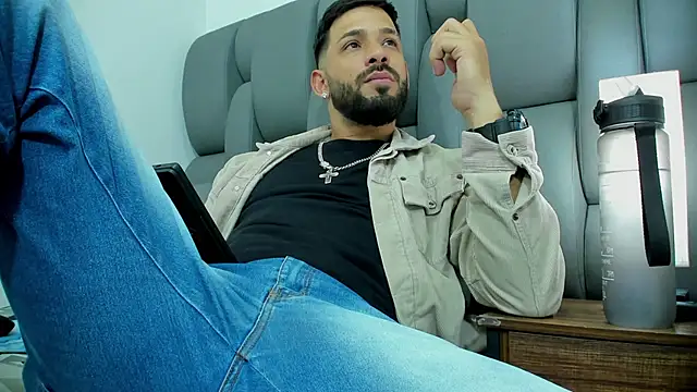 Thiagogomez online show from 03/13/26, 07:30