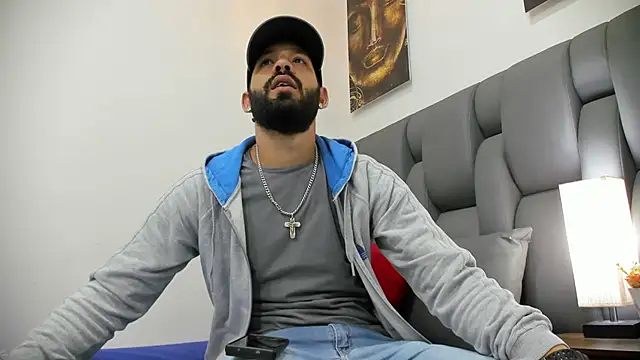 Thiagogomez online show from 03/10/26, 07:07