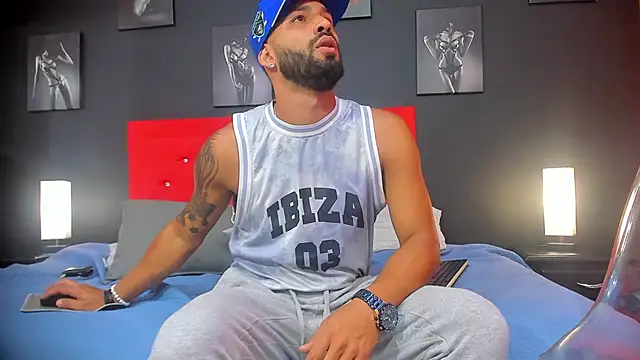 Snapshot of Thiagogomez chatting on 02/21/25, 12:27 Thiagogomez online show from 02/21/25, 12:27