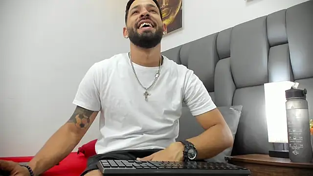 Thiagogomez online show from 03/16/26, 07:16