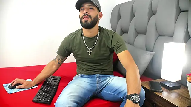 Thiagogomez online show from 03/31/26, 07:16