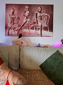 LessiaMia online show from 03/16/26, 08:44