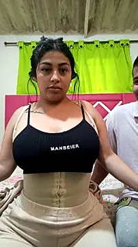 ViolettAndCandy online show from 10/03/25, 02:18