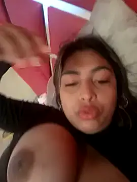 ViolettAndCandy online show from 09/09/25, 06:28