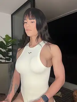 Helenbronwx online show from 12/31/24, 12:00