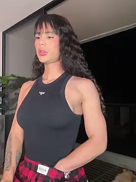 Helenbronwx online show from 01/04/25, 12:16