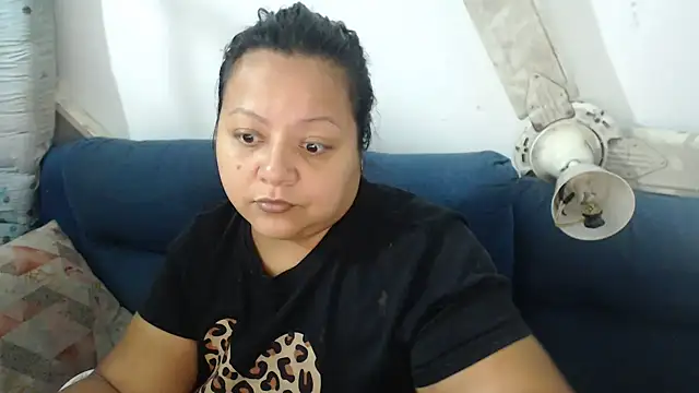 jennyferloopez online show from 02/12/26, 11:43