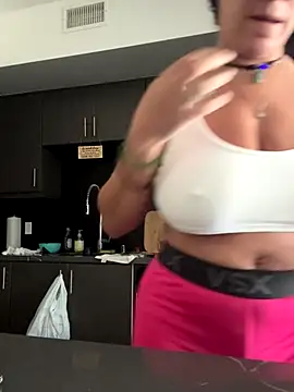 Bigbuttbrooklynn online show from 09/29/25, 03:50