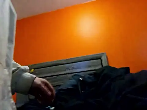 Hydro-Blastz online show from 12/18/25, 03:38