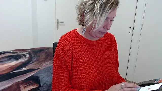 Snapshot of cumfun chatting on 11/20/25, 07:53 cumfun online show from 11/20/25, 07:53