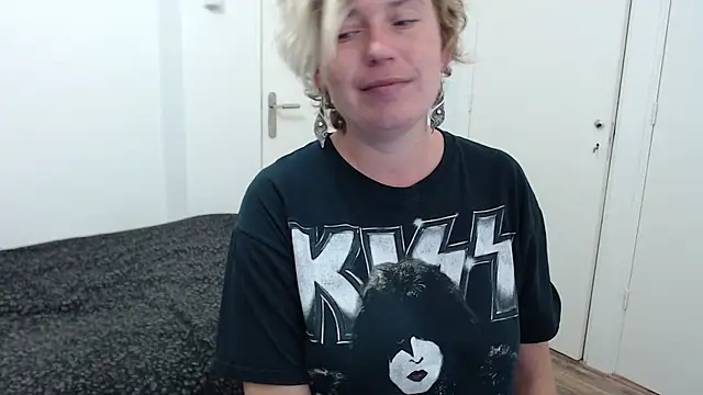 cumfun online show from 10/12/25, 05:36
