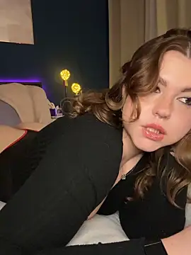 VictoriaLaFleur online show from 03/25/26, 09:24