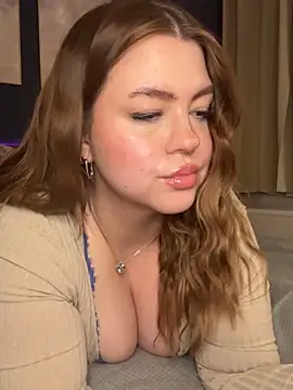 VictoriaLaFleur online show from 04/15/26, 08:31