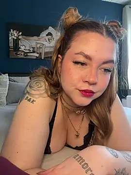 VictoriaLaFleur online show from 02/07/25, 01:43