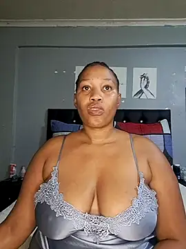 Toya P online show from 10/23/25, 12:04