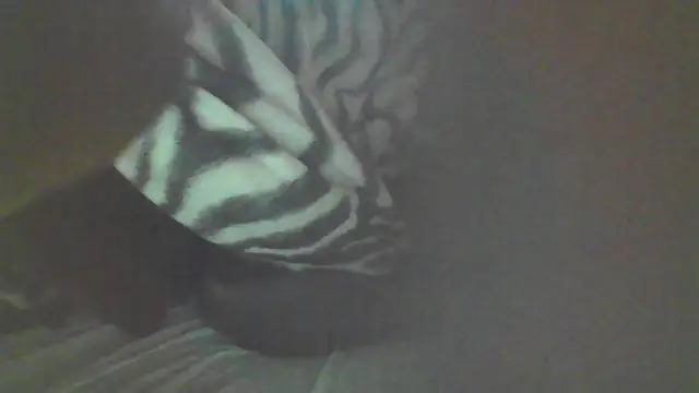 Snapshot of booty_big chatting on 10/02/25, 04:49 booty big online show from 10/02/25, 04:49