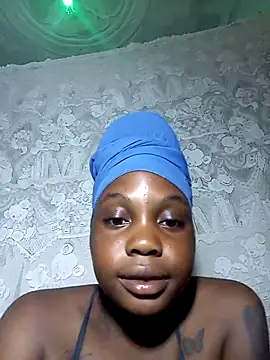 Snapshot of booty_big chatting on 11/24/25, 07:52 booty big online show from 11/24/25, 07:52