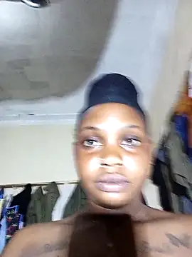 Snapshot of booty_big chatting on 02/13/26, 05:40 booty big online show from 02/13/26, 05:40