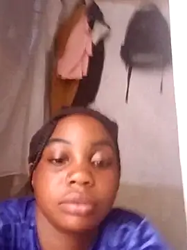 Snapshot of booty_big chatting on 02/06/25, 09:43 booty big online show from 02/06/25, 09:43