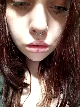 Snapshot of persefone97 chatting on 02/08/25, 02:36 persefone97 online show from 02/08/25, 02:36