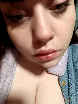 Snapshot of persefone97 chatting on 02/26/25, 07:53 persefone97 online show from 02/26/25, 07:53