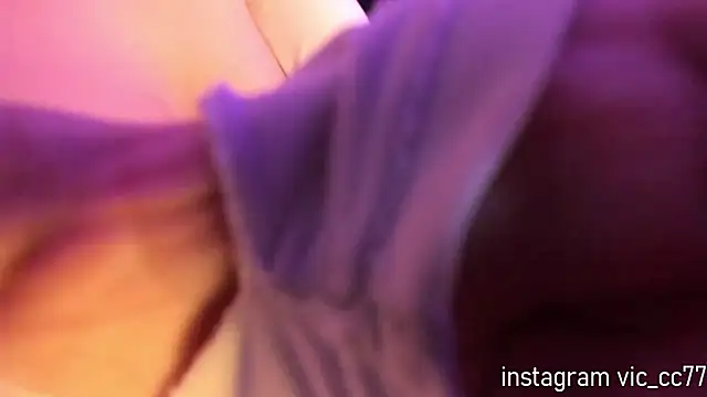 victoriamoon1 online show from 02/05/26, 05:36