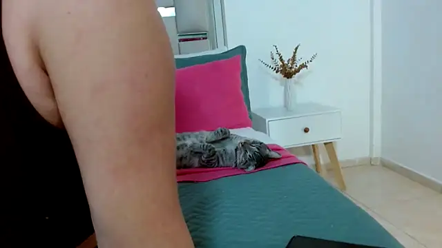 hellen martin online show from 11/13/25, 10:13