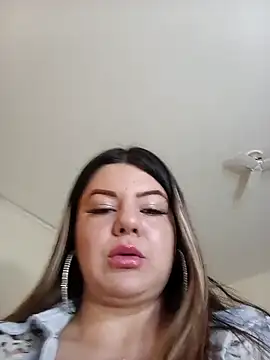 Karla Rodriguezx online show from 11/04/25, 12:53