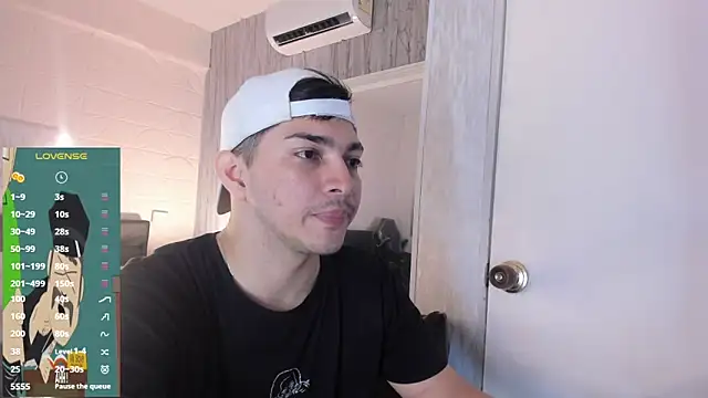 JUANDIAMONDS98 online show from 02/11/26, 01:00